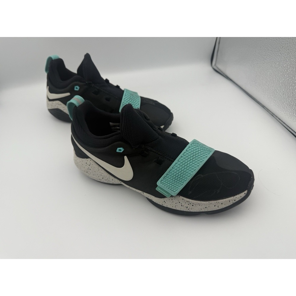 Nike‎ PG 1 Light Aqua Size 6.5Y